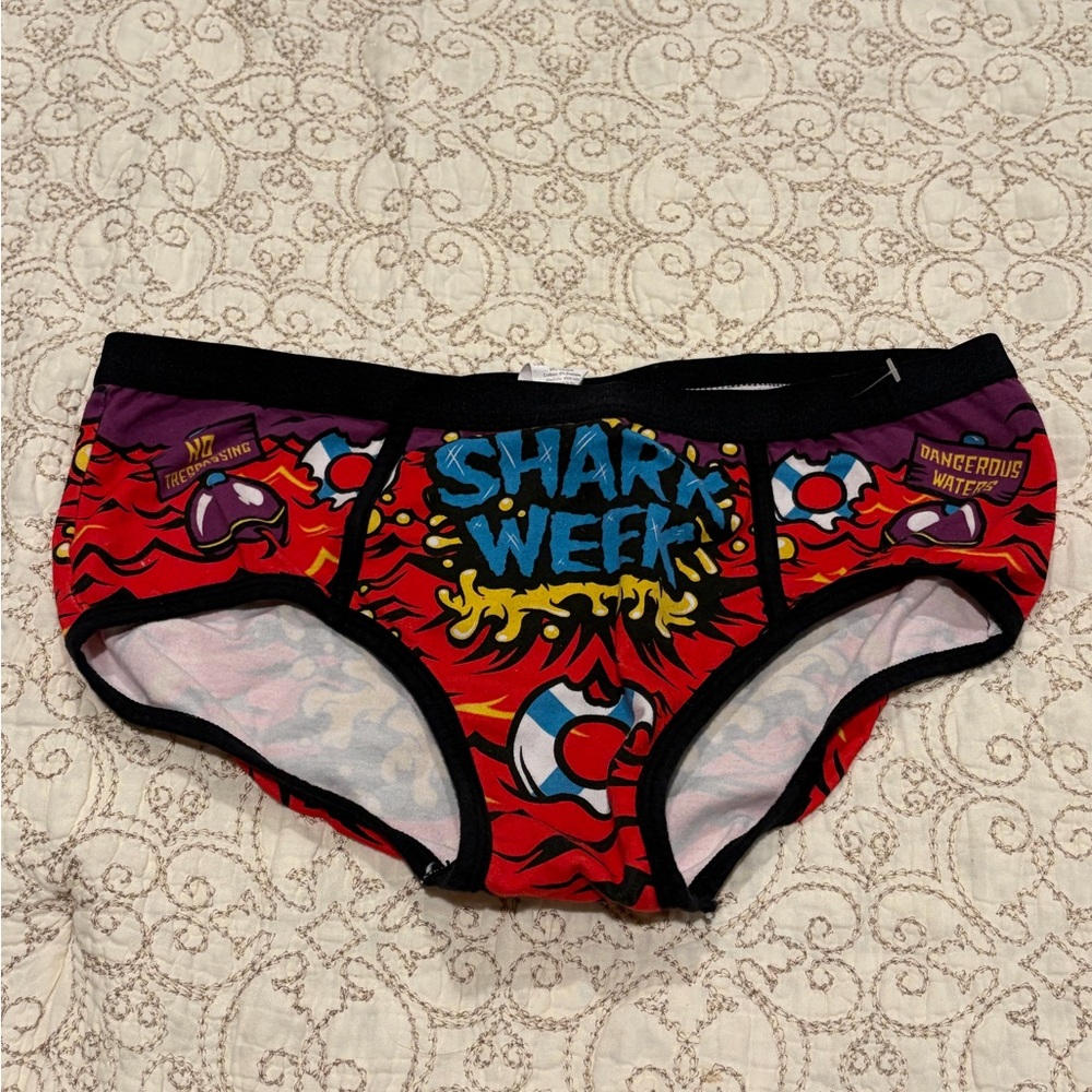 Harebrained Women’s Shark Week Period Panties Size Large
